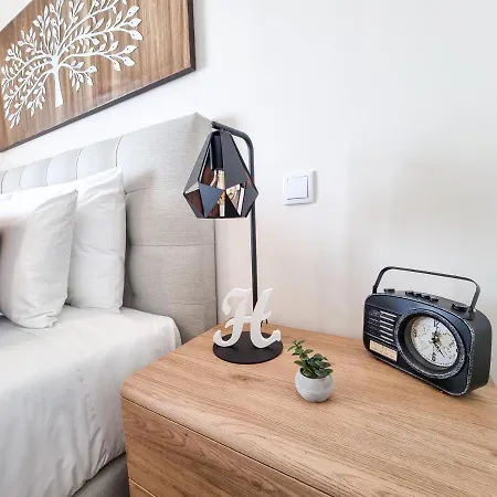 Elite Residente Gold 11 *