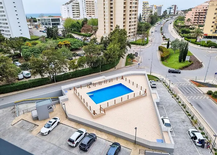 Elite Residente Gold 11 *